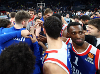 Anadolu Efes İçin Bir Kez Daha Sinan Erdem’e...