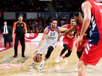 Euroleague’de açılışı farklı yaptık: 90-71