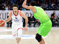 Haydi Kitaplarınızla Birlikte Anadolu Efes - Tofaş Maçına...