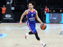 Haftanın En Değerli Oyuncusu Shane Larkin...