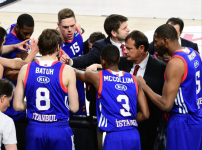 Play-off’ların değişmeyen ismi Anadolu Efes...