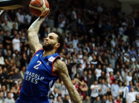 Anadolu Efes passed Uşak game without loss: 80-78