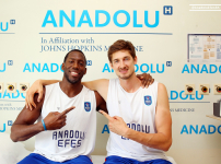 Dunston ve Pleiss Anadolu Sağlık Merkezi’nde sağlık kontrolünden geçti...