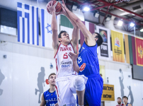 U20 Milliler nefes kesti: 82-80