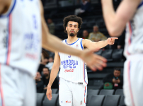 Anadolu Efes: 97 - Yukatel Merkezefendi Belediyesi Basket: 100