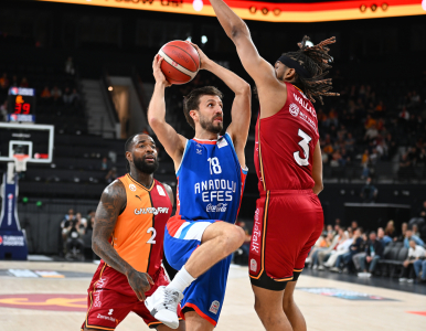 Doğuş Özdemiroğlu