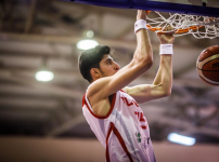 U18 Milliler çeyrek finalde: 67-55