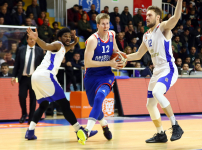 Anadolu Efes - Arel Üniversitesi Büyükçekmece Basketbol Maçında Salon Değişikliği...