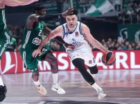 Panathinaikos Aktor: 75 - Anadolu Efes: 67