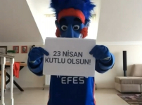 Minikler 23 Nisan'ı Anadolu Efes ile birlikte dijital ortamda kutladı...