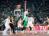 Panathinaikos Aktor: 104 - Anadolu Efes: 89