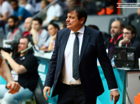 Ataman: ”Bizim için önemli olan kazanarak, liderlik mücadelesine devam etmemiz...”