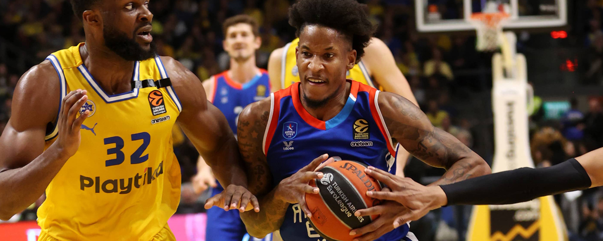 Maccabi Playtika Tel Aviv: 80 - Anadolu Efes: 72 - Anadolu Efes Spor Kulübü