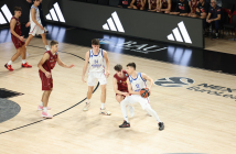 Anadolu Efes: 76 - Umana Reyer Venice: 83 (ANGT)