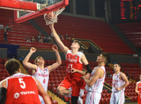 U20 Milliler Bulgaristan'ı Yendi: 78-71