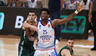 Anadolu Efes: 72 – Panathinaikos Aktor: 83